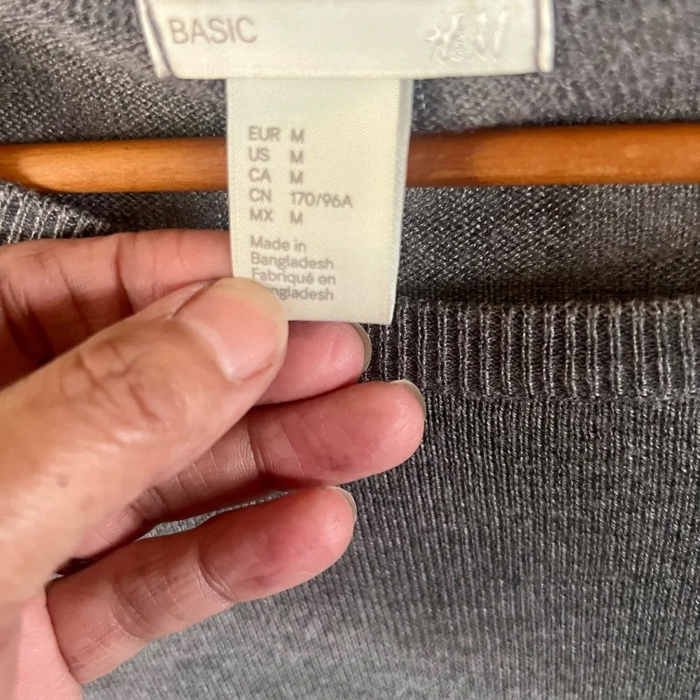 H&M Classic Gray Long Sleeve Dress - Picture 2 of 2